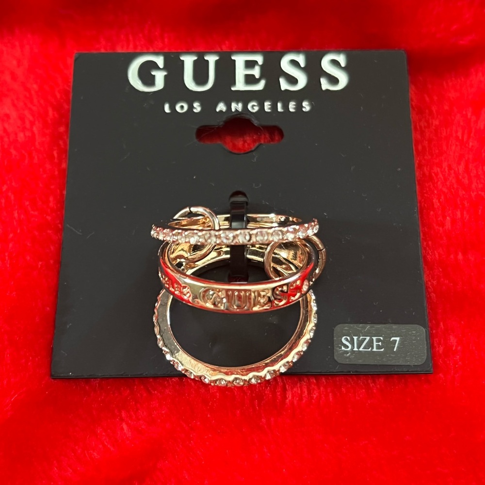 Guess Rings - Picture 3 of 3